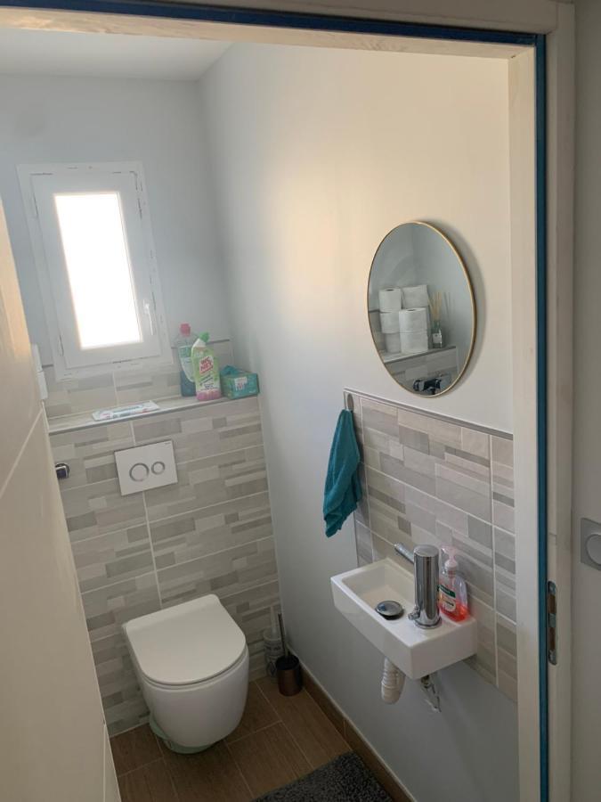Chambre Privee/Climatisee+Tv /Petit Dejeuner Inclu/Tout Confort Nevers Exterior foto